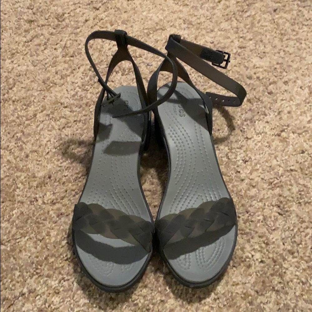 Crocs Isabella Block Heel Sandal